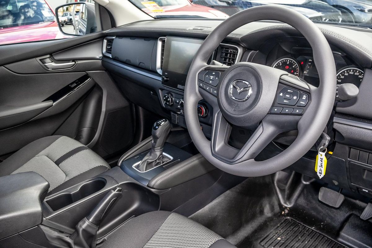 2025 Mazda BT-50 XS TF Rear Wheel Drive