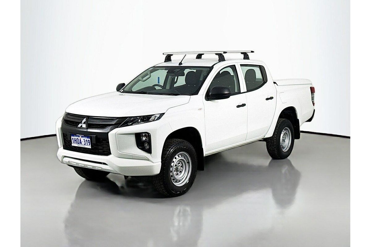 2022 Mitsubishi Triton GLX MR 4X4