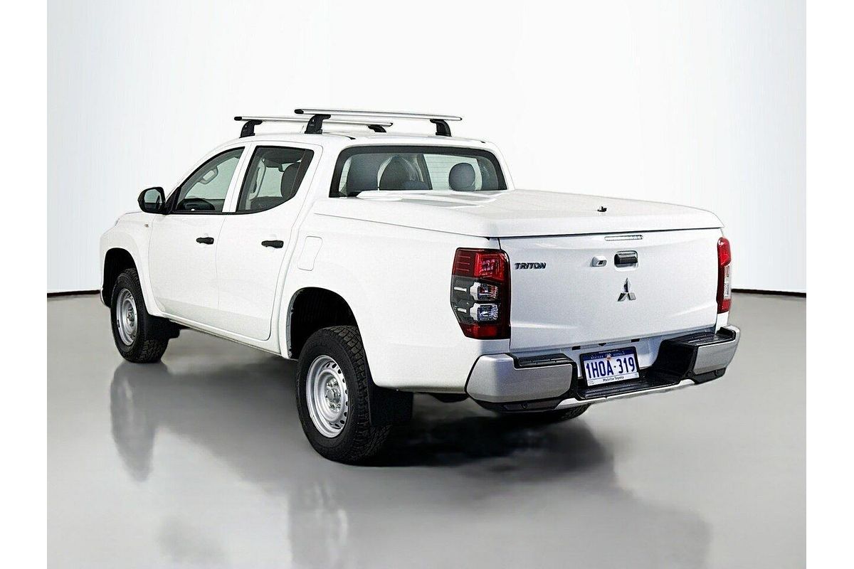 2022 Mitsubishi Triton GLX MR 4X4