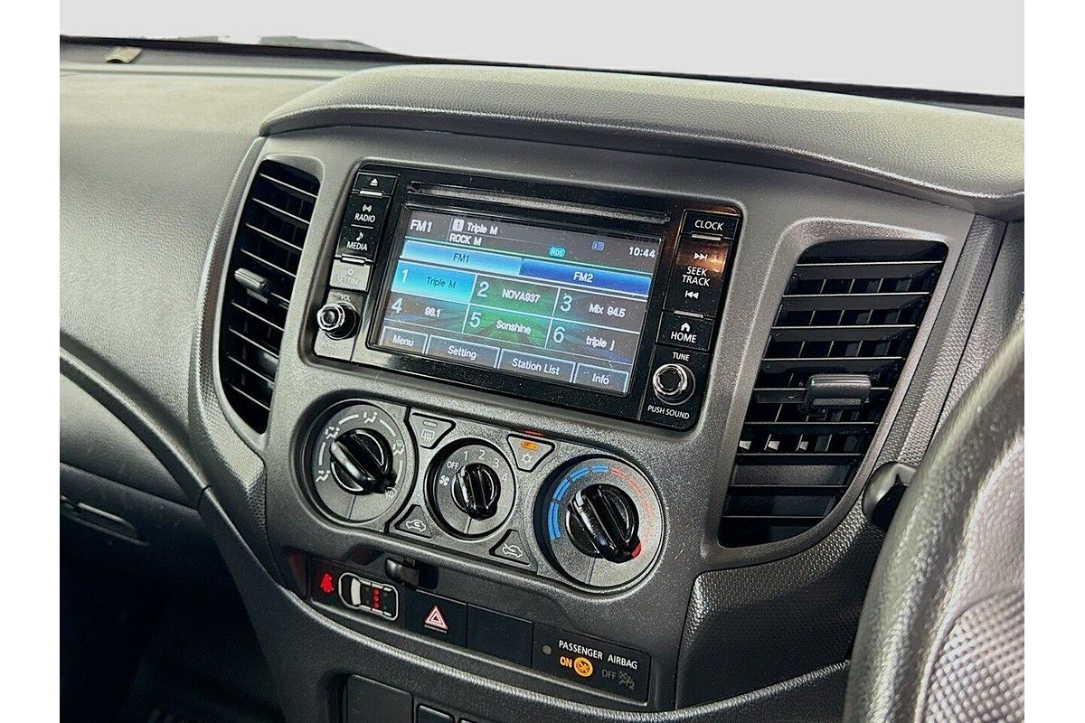 2022 Mitsubishi Triton GLX MR 4X4