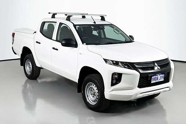 2022 Mitsubishi Triton GLX MR 4X4