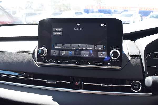 2024 Mitsubishi Outlander ES ZM