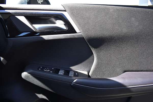 2024 Mitsubishi Outlander ES ZM