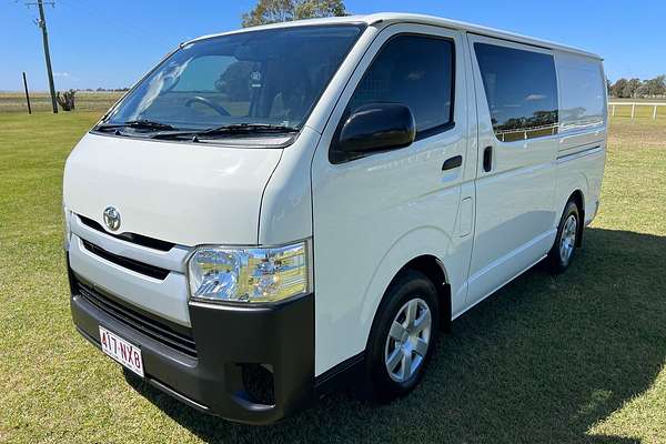 2017 Toyota Hiace KDH201R LWB