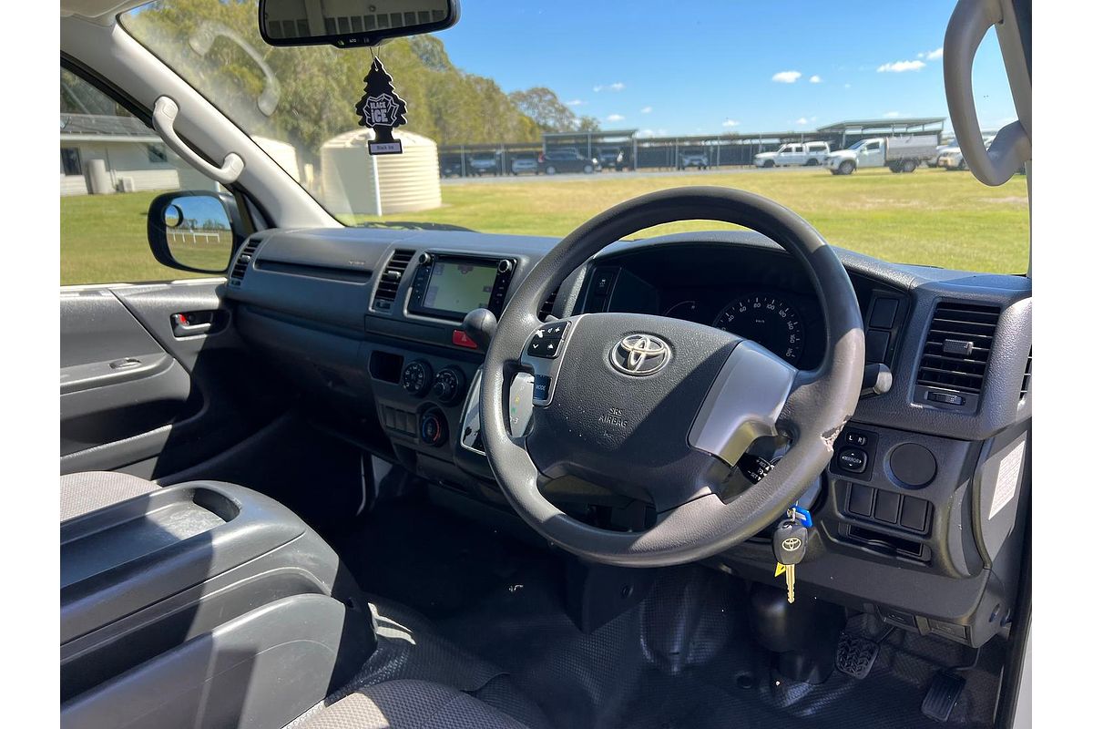 2017 Toyota Hiace KDH201R LWB