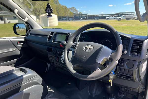 2017 Toyota Hiace KDH201R LWB