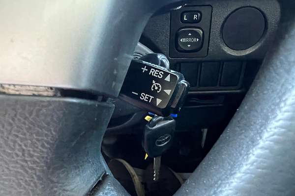 2017 Toyota Hiace KDH201R LWB