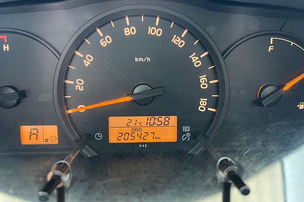 2017 Toyota Hiace KDH201R LWB