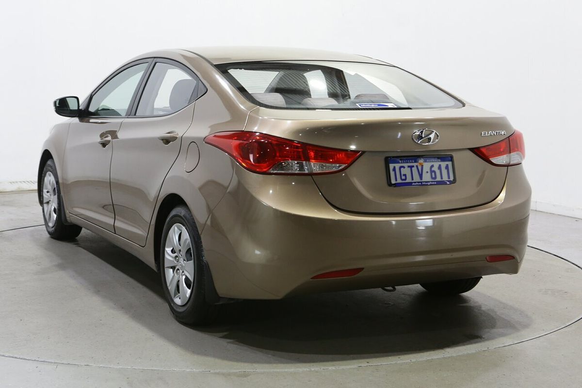 2013 Hyundai Elantra Active MD2