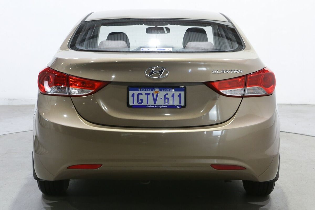 2013 Hyundai Elantra Active MD2