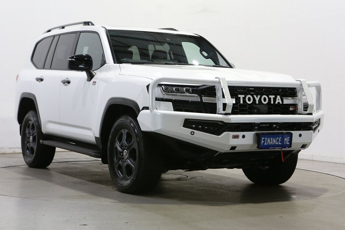 2022 Toyota Landcruiser GR Sport FJA300R