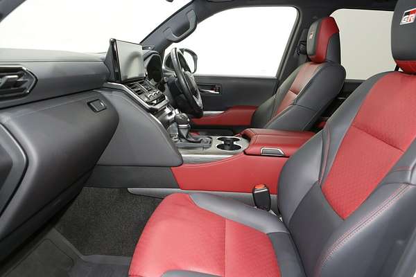 2022 Toyota Landcruiser GR Sport FJA300R