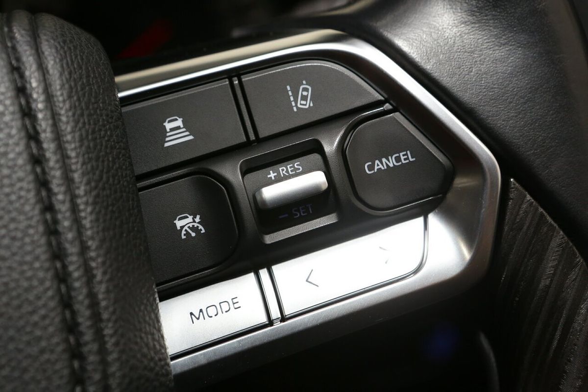 2022 Toyota Landcruiser GR Sport FJA300R