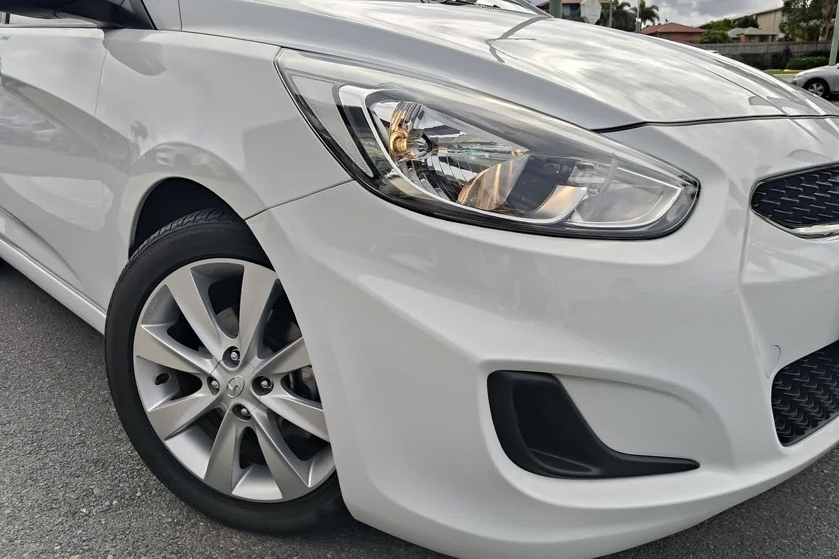 2018 Hyundai Accent Sport RB6