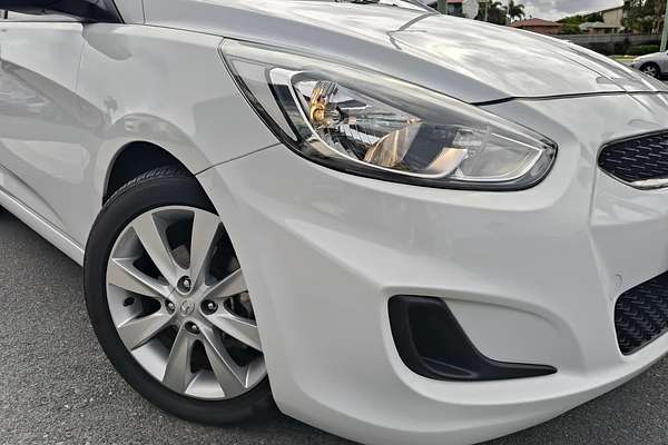 2018 Hyundai Accent Sport RB6