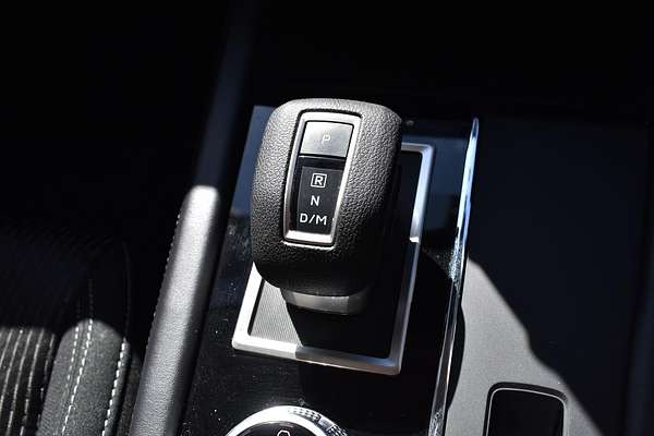 2024 Mitsubishi Outlander ES ZM