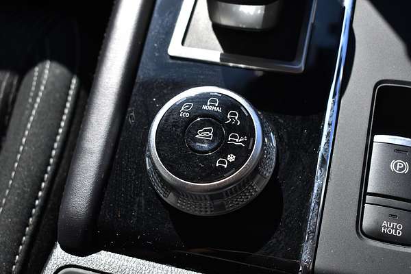 2024 Mitsubishi Outlander ES ZM