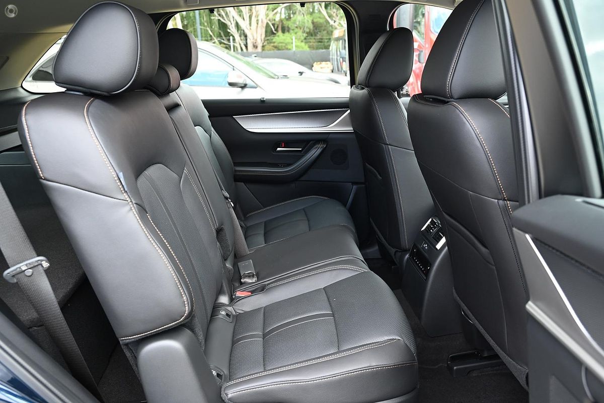 2025 Mazda CX-70 G50e GT KJ