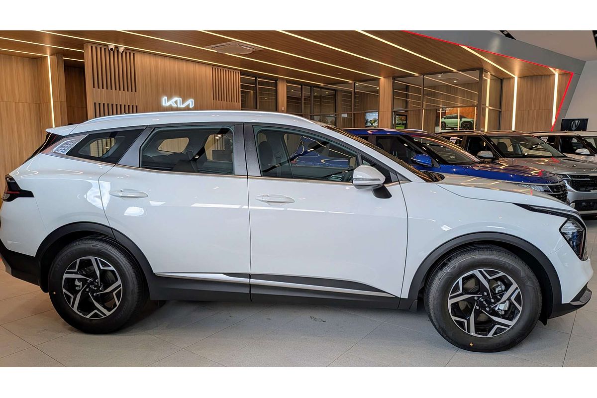 2025 Kia Sportage S NQ5