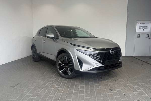 2025 Nissan QASHQAI Ti J12