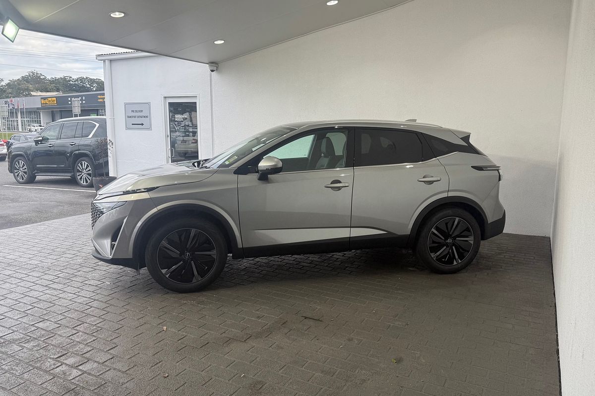 2025 Nissan QASHQAI Ti J12