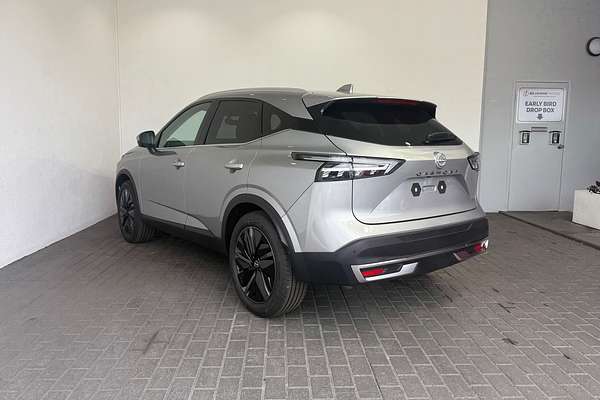 2025 Nissan QASHQAI Ti J12