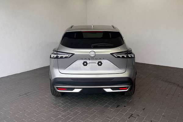 2025 Nissan QASHQAI Ti J12