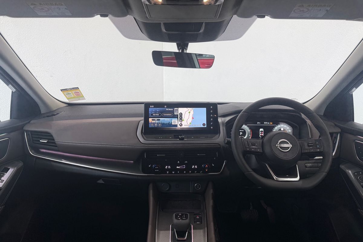 2025 Nissan QASHQAI Ti J12