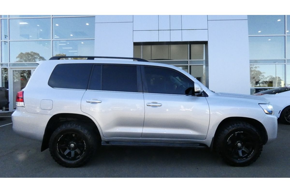2020 Toyota Landcruiser VX VDJ200R