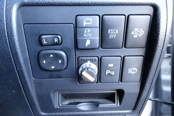 2020 Toyota Landcruiser VX VDJ200R