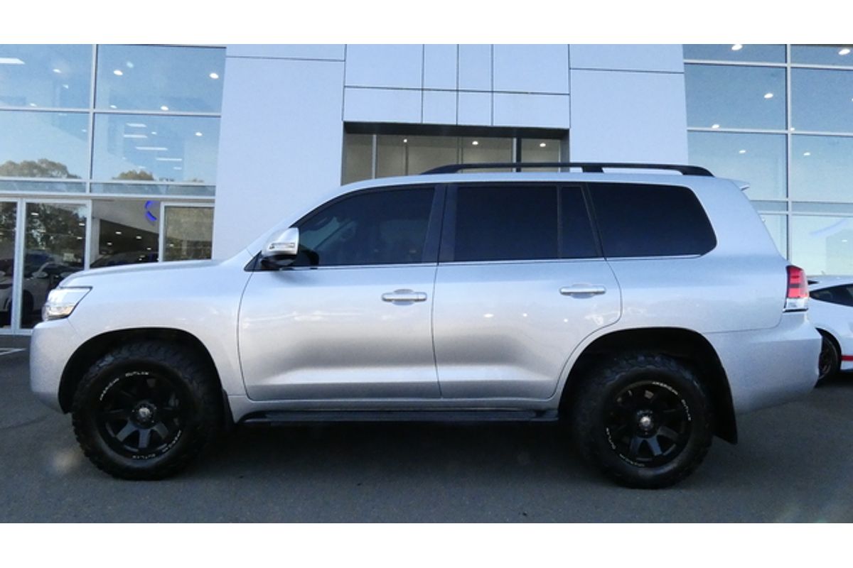 2020 Toyota Landcruiser VX VDJ200R
