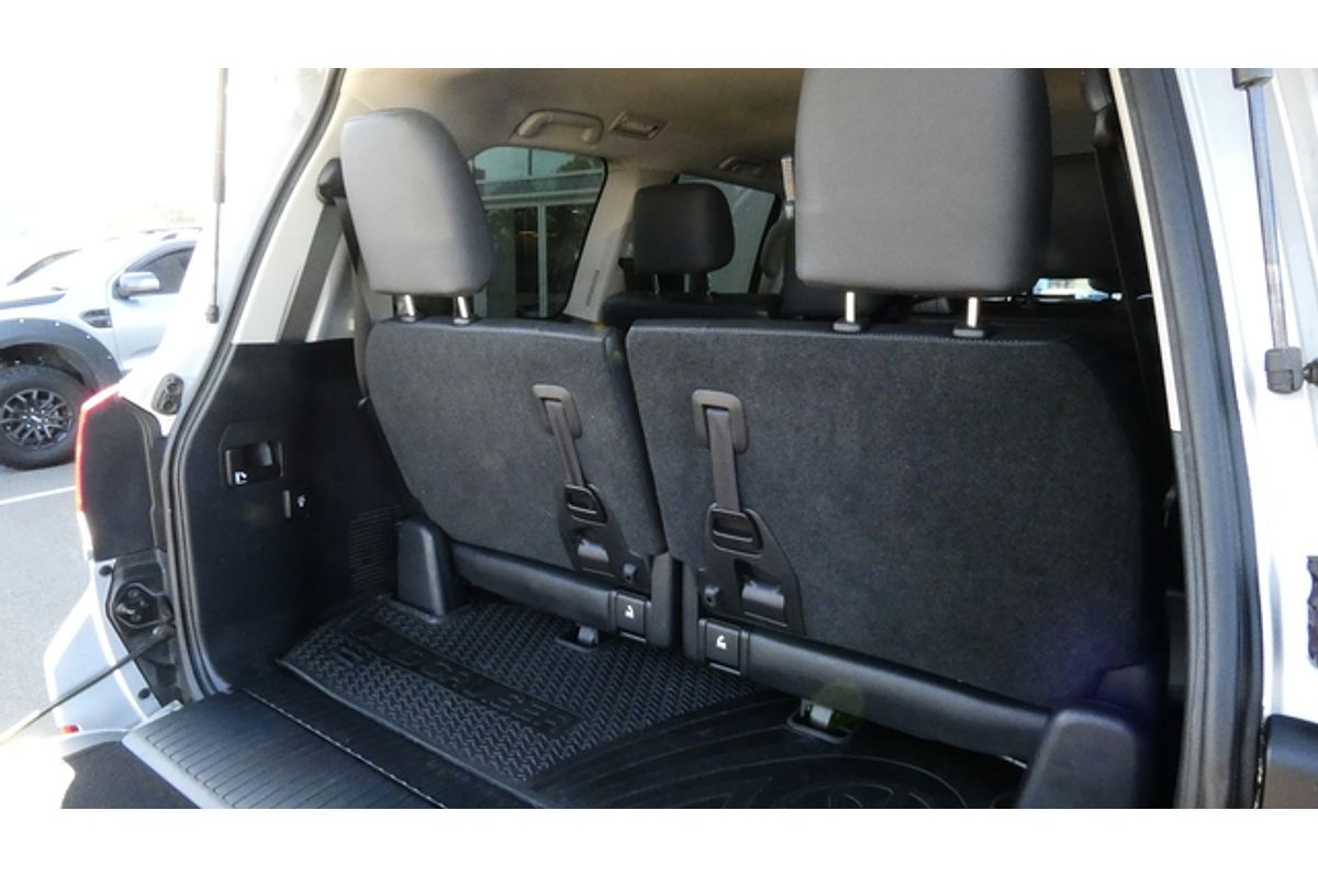 2020 Toyota Landcruiser VX VDJ200R