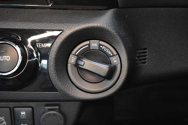 2020 Toyota Hilux Rogue GUN126R 4X4