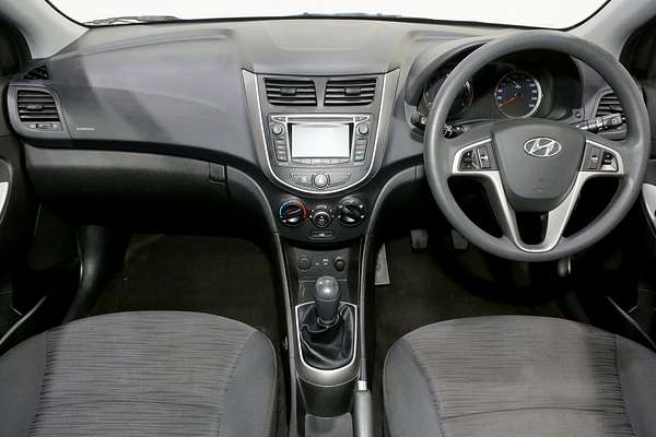 2015 Hyundai Accent Active RB3