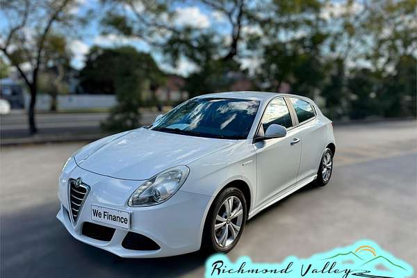 2013 Alfa Romeo Giulietta PROGRESSION 1.4 Series 0