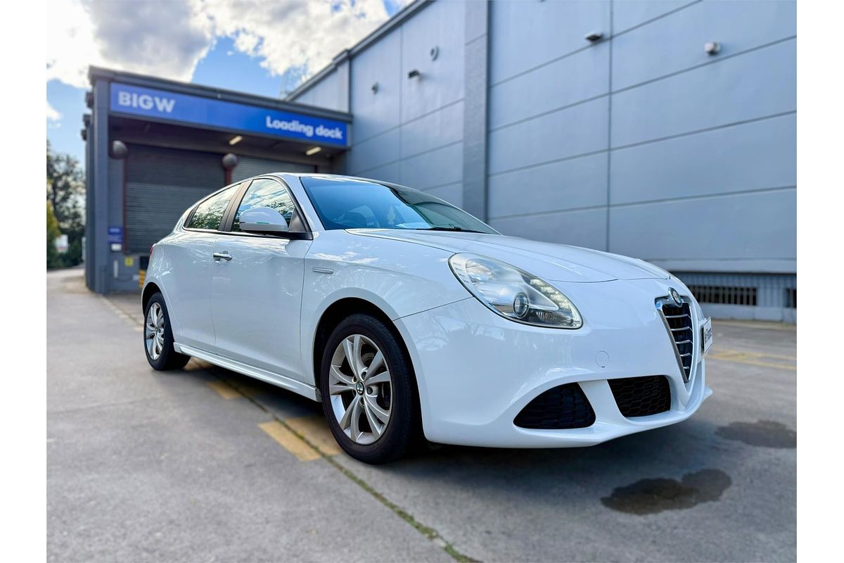 2013 Alfa Romeo Giulietta PROGRESSION 1.4 Series 0
