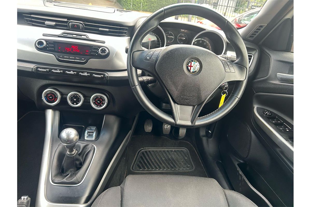 2013 Alfa Romeo Giulietta PROGRESSION 1.4 Series 0