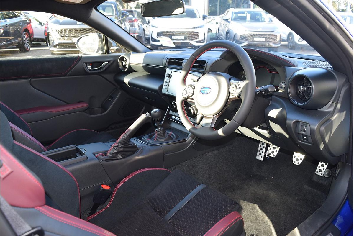 2025 Subaru BRZ tS ZD8