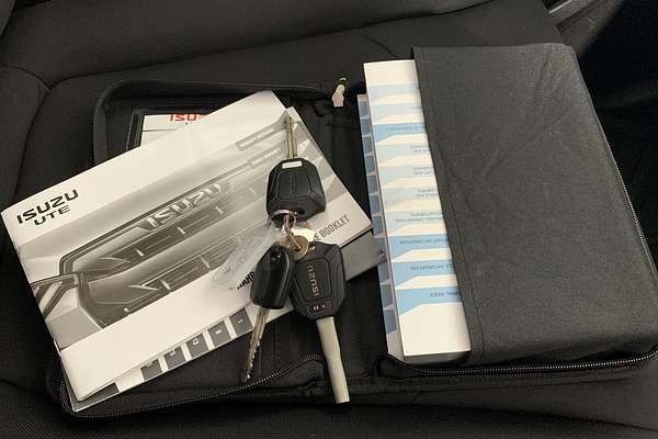 2020 Isuzu D-MAX SX High Ride Rear Wheel Drive