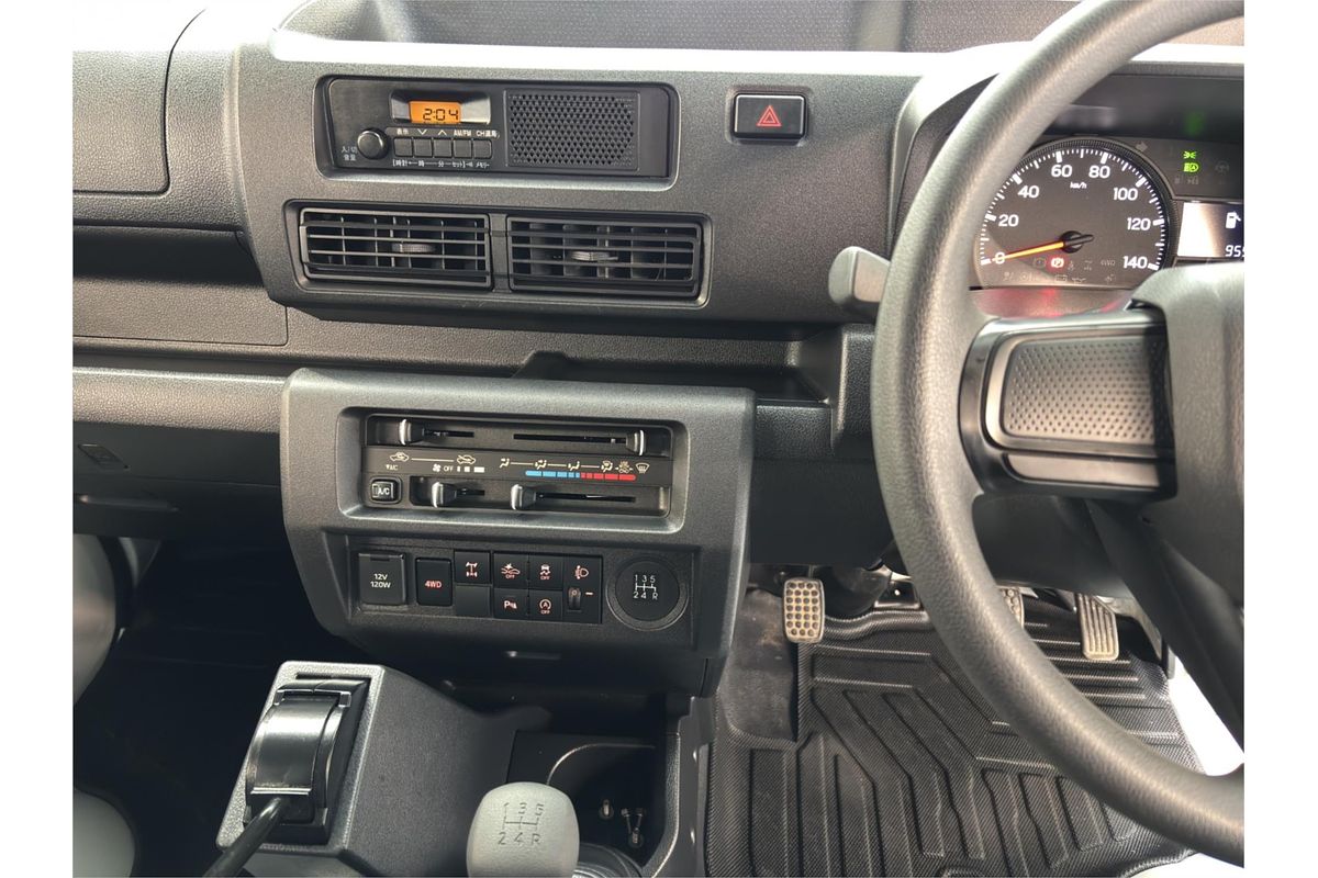 2023 Daihatsu Hijet Tipper 4WD