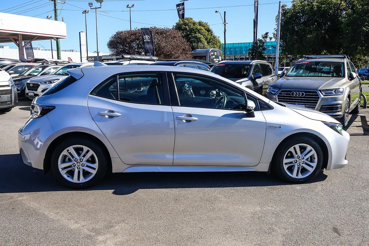 2022 Toyota Corolla Ascent Sport Hybrid ZWE211R