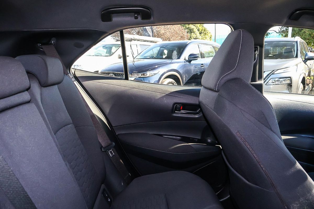 2022 Toyota Corolla Ascent Sport Hybrid ZWE211R