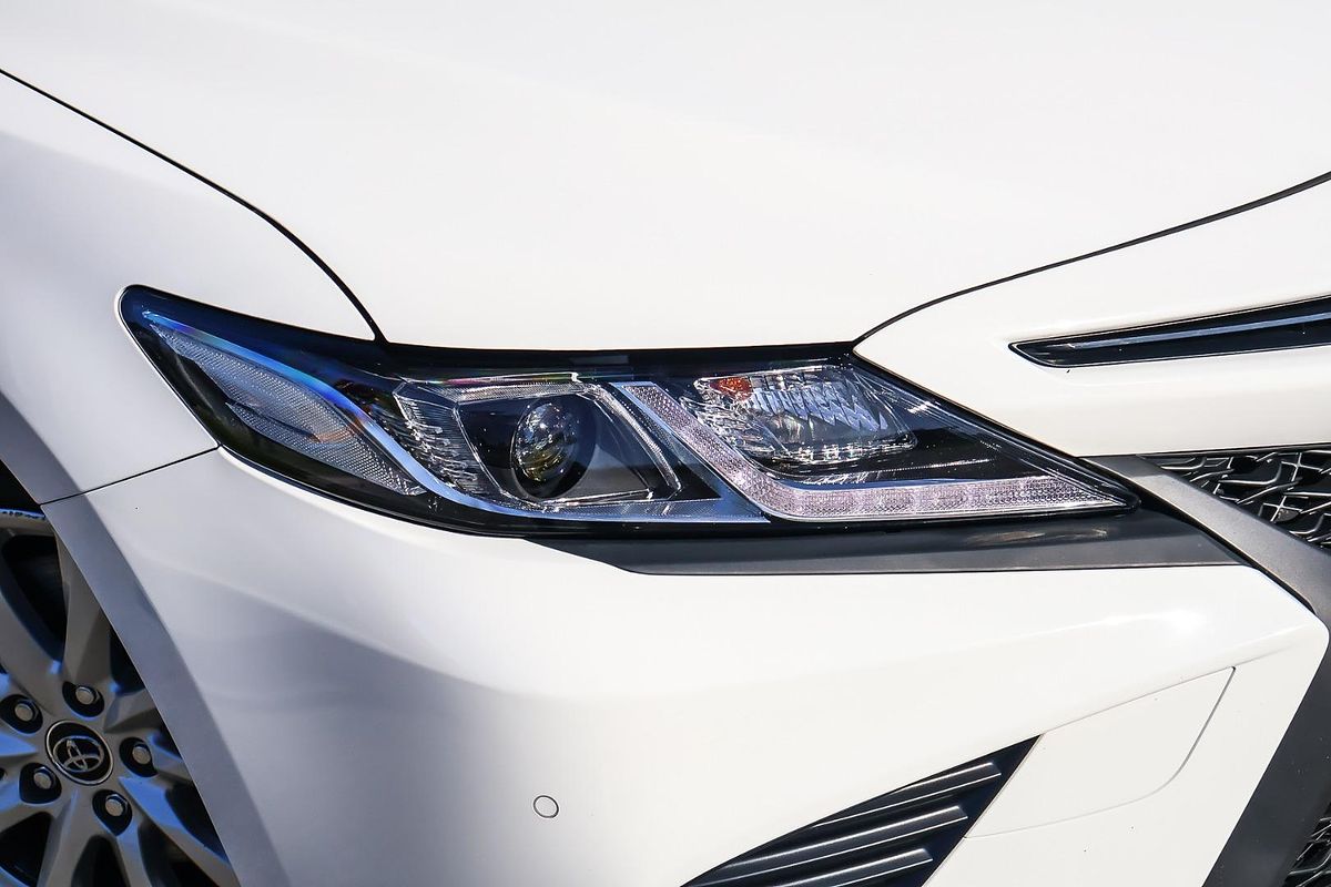 2018 Toyota Camry Ascent Sport AXVH71R