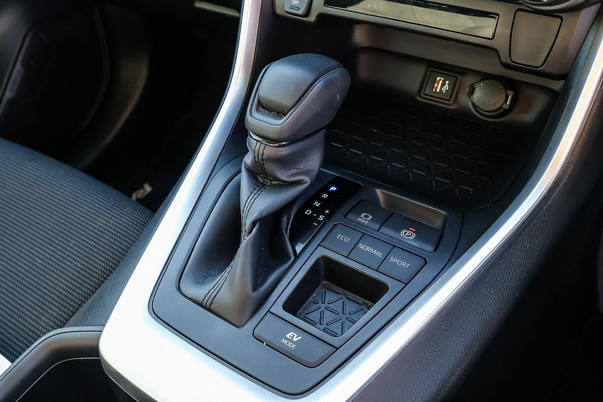 2024 Toyota RAV4 GX AXAH52R