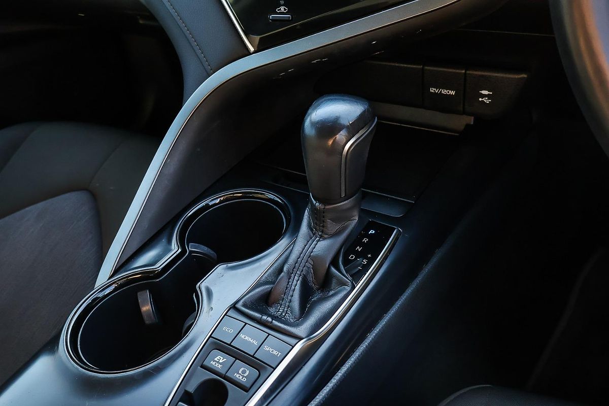 2018 Toyota Camry Ascent Sport AXVH71R