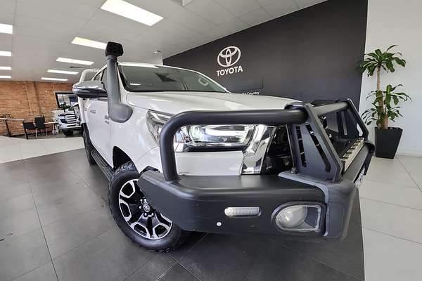 2022 Toyota Hilux SR5 GUN126R 4X4