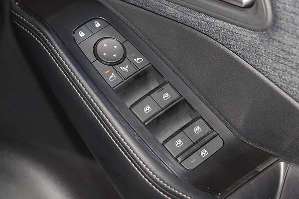 2025 Nissan X-TRAIL ST T33