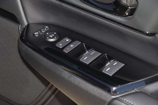 2022 Honda CR-V Black Edition RW