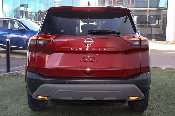 2025 Nissan X-TRAIL ST-L T33