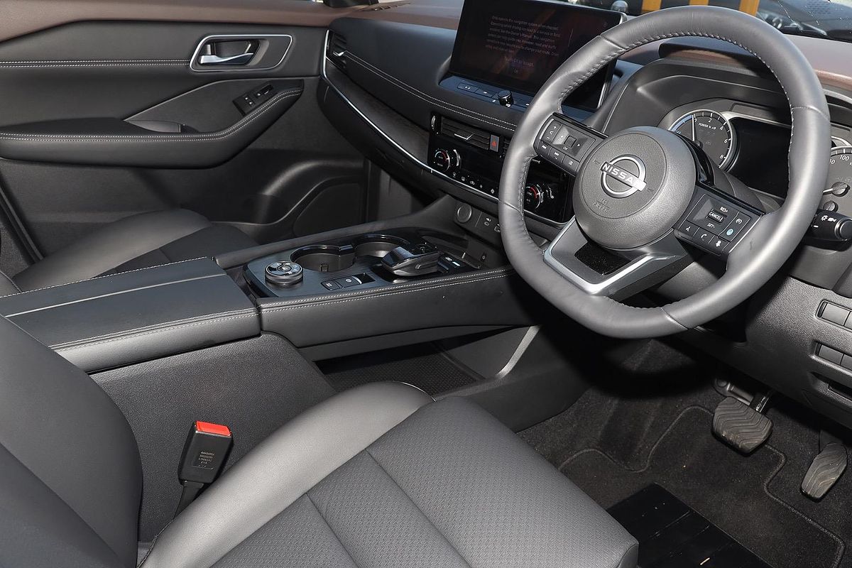 2024 Nissan X-TRAIL ST-L e-POWER T33